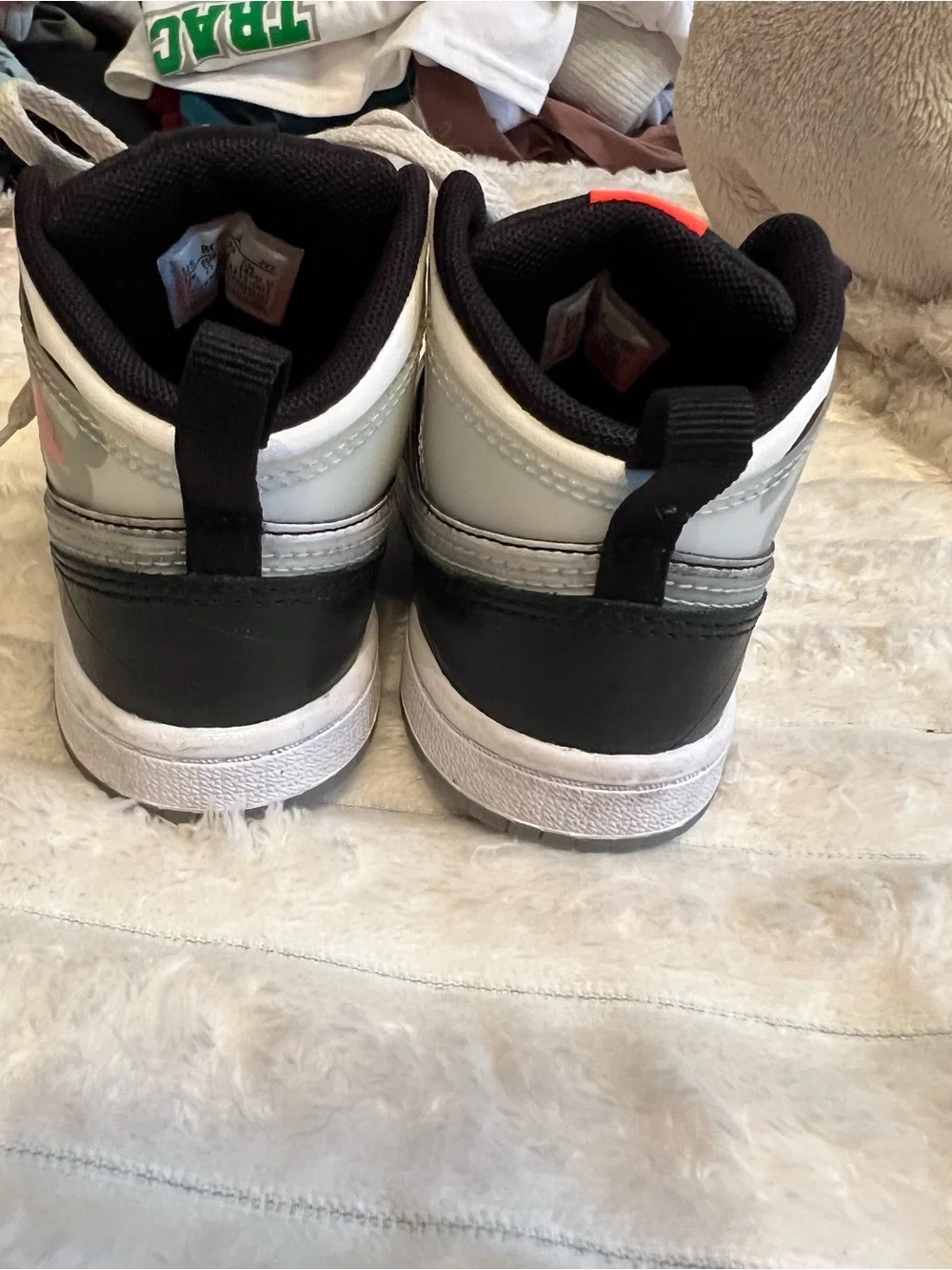Jordan 1 Kids' Black, Gray & Orange Mid-Top Sneakers Sz 8C